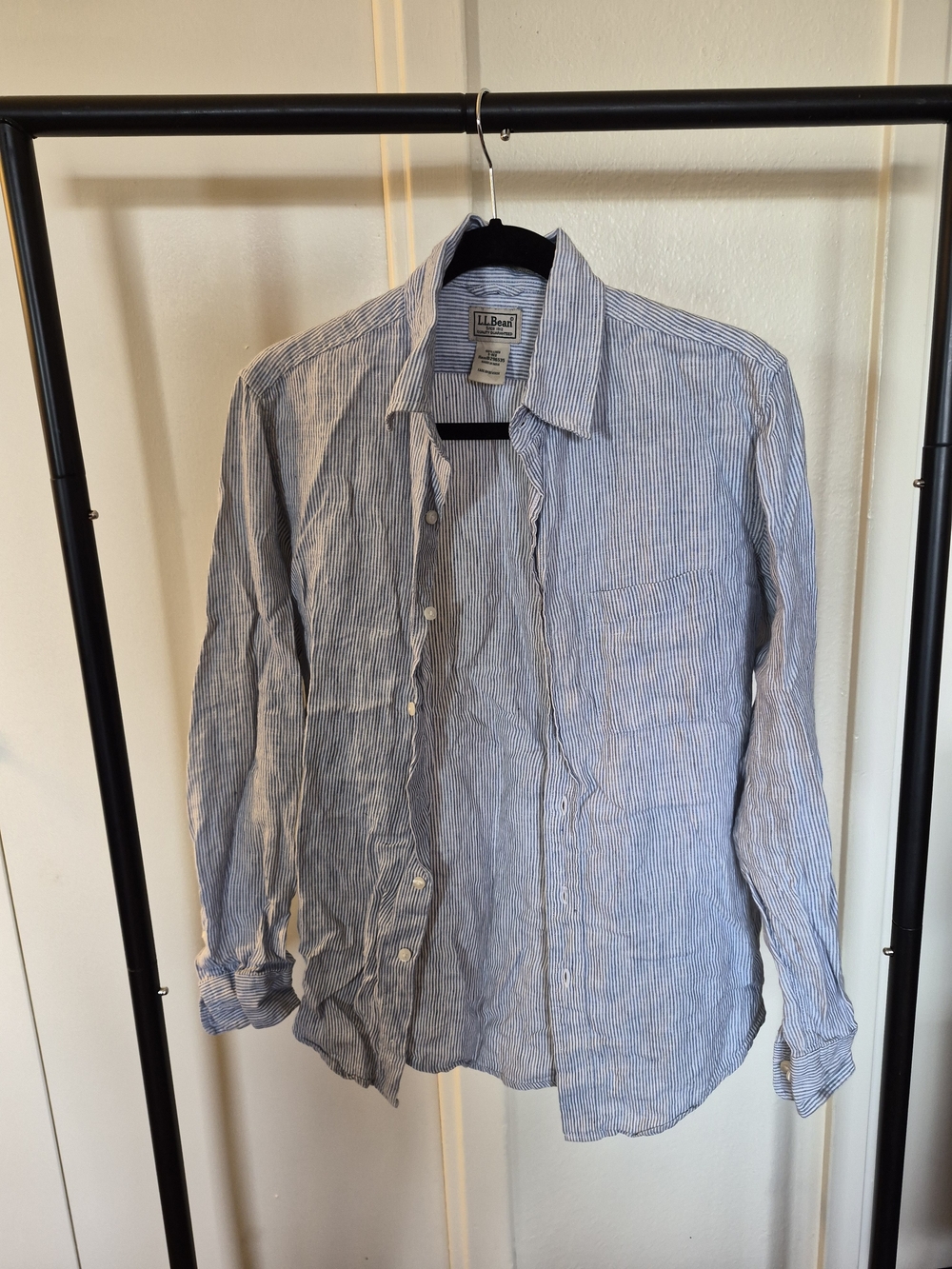 L.L. Bean Men's Light Blue and White Striped Linen Button-Down Shirt